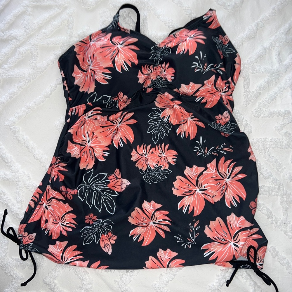 Maacie Maternity two piece swim suit